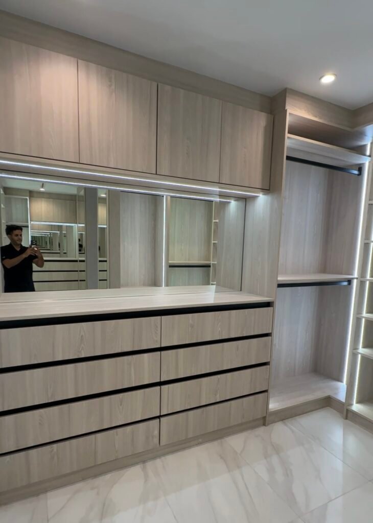 Custom Closets Oak Color